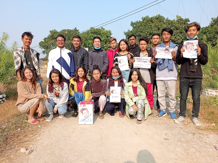 गराँसका युवाहरुले देउसी खेलेर संकलन गरेकाे ६० हजार ५५५ रुपैँया रोगी बालिकाकाे उपचारकाे गरे सहयोग