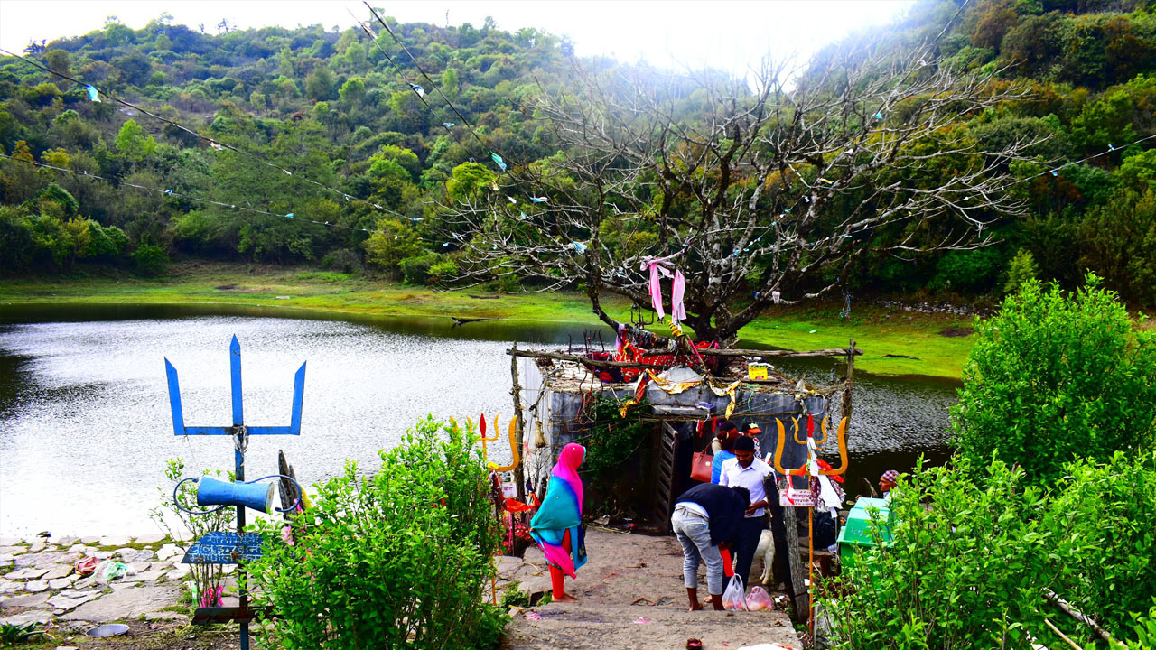 उदयपुरका पर्यटकीय क्षेत्रमा चहलपहल बढ्दै