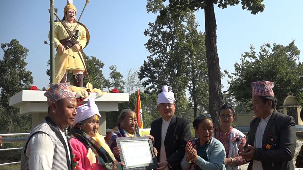 किराँत समुदायकाे महान पर्व साकेला उधौली सुरु