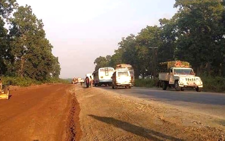 राष्ट्रिय गौरवको आयोजनाका रुपमा रहेको  नारायणगढ बुटवल सडक विस्तारको काम सुस्त