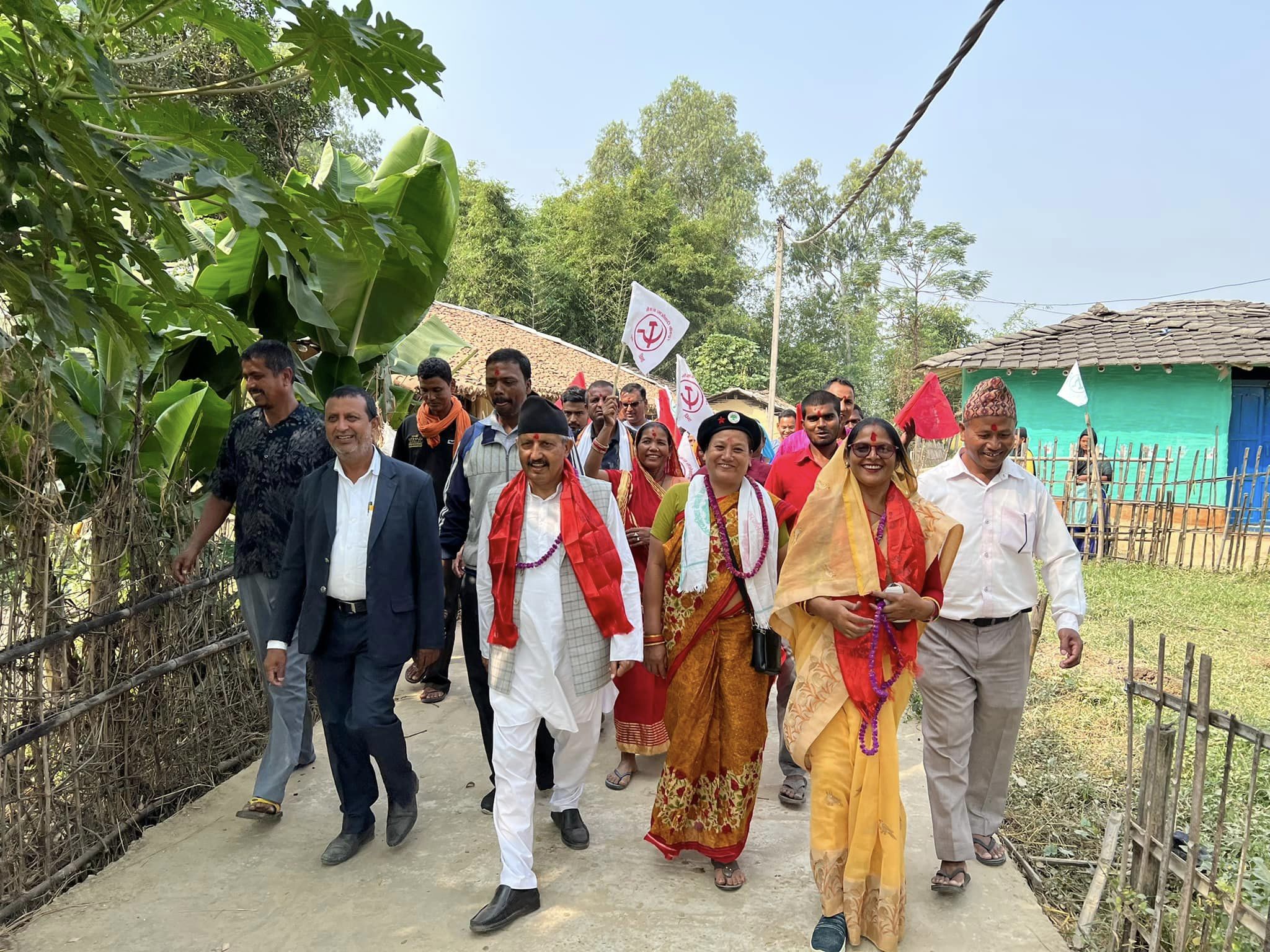 गिरिराजमणिको घरदैलो: मतदाताको सद्भाव, कार्यकर्ता उत्साही